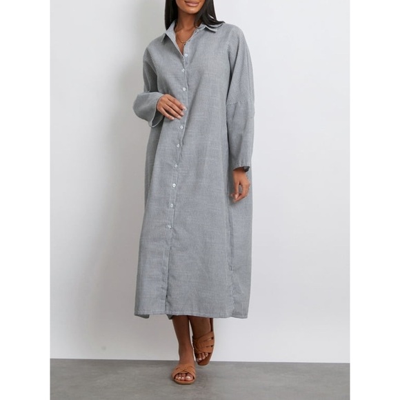 Dresses & Skirts - Gray Button-Up Maxi Dress Size Small